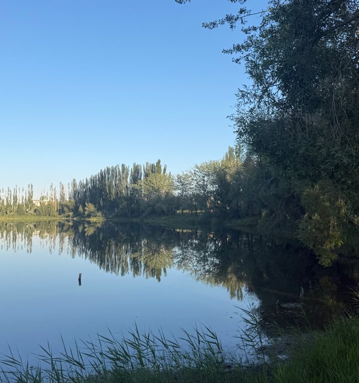 Scenic lake and mountains in Kyrgystan